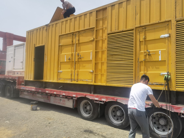 两当发电机出租100KW发电机需要什么规格的电缆线？