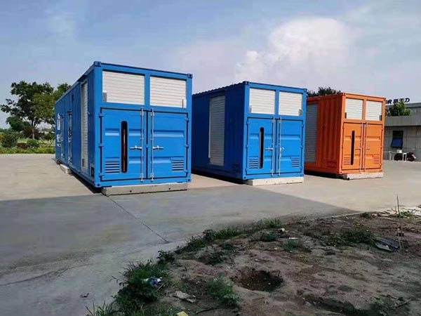 两当如何根据负载类型选择合适的热继电器？