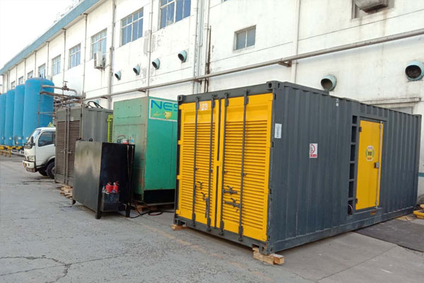 两当发电机组保养是确保其正常运行、延长使用寿命的关键，以下是一些保养注意事项