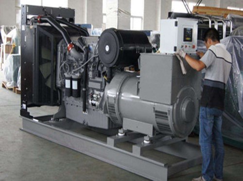 两当柴油发电机组和储能设备配合使用的案例