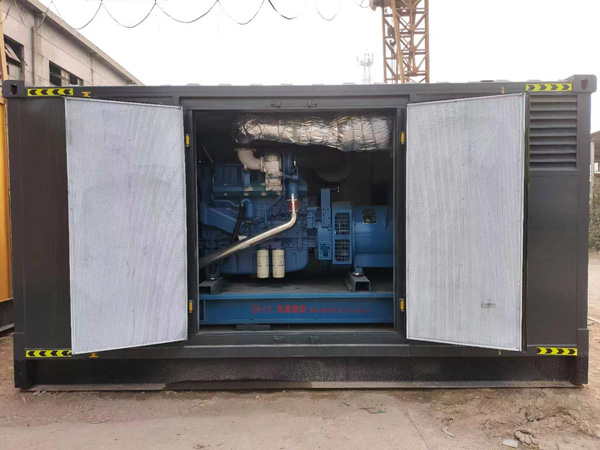 两当柴油发电机组的电瓶应该如何选择？