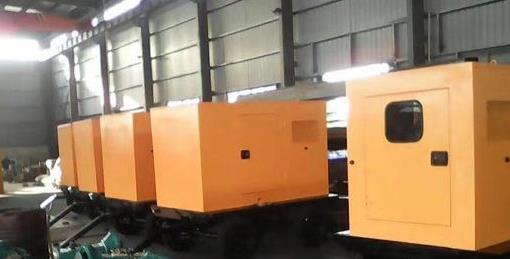 两当柴油发电机组冬季启动后需要进行哪些检查和操作？